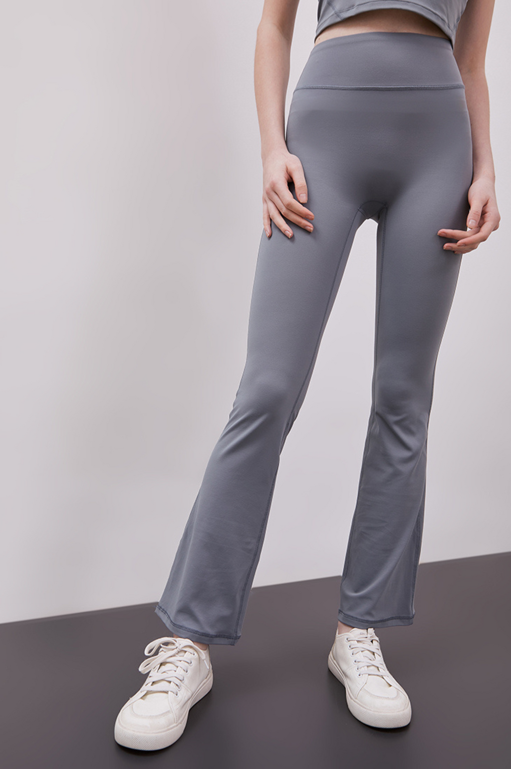 Form soft and smooth flare pants